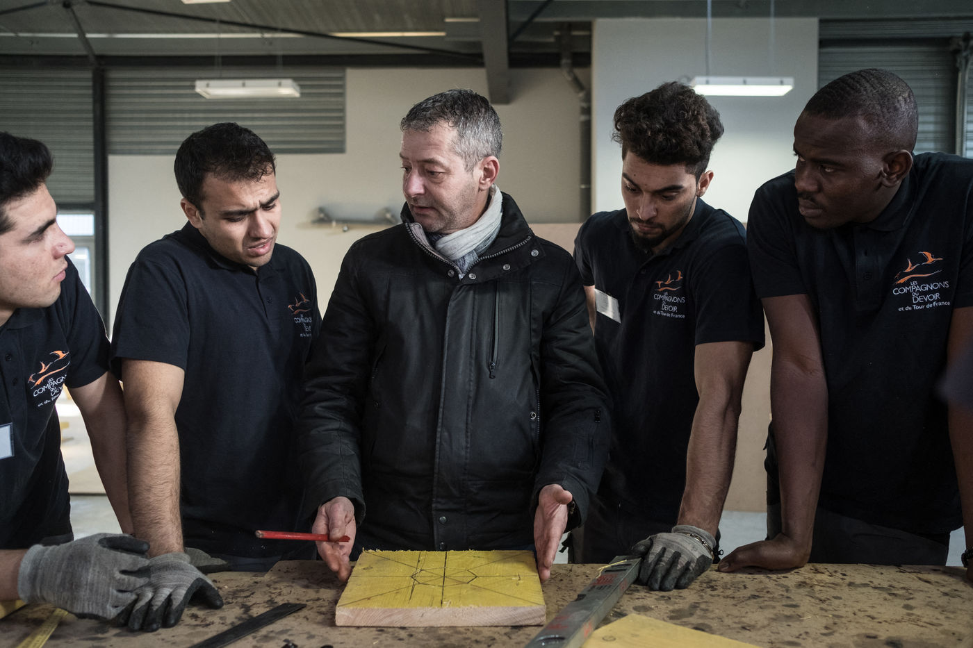 Des Refugies Formes Chez Les Compagnons Du Devoir Et Du Tour De France Vincent Jarousseau Hanslucas Com