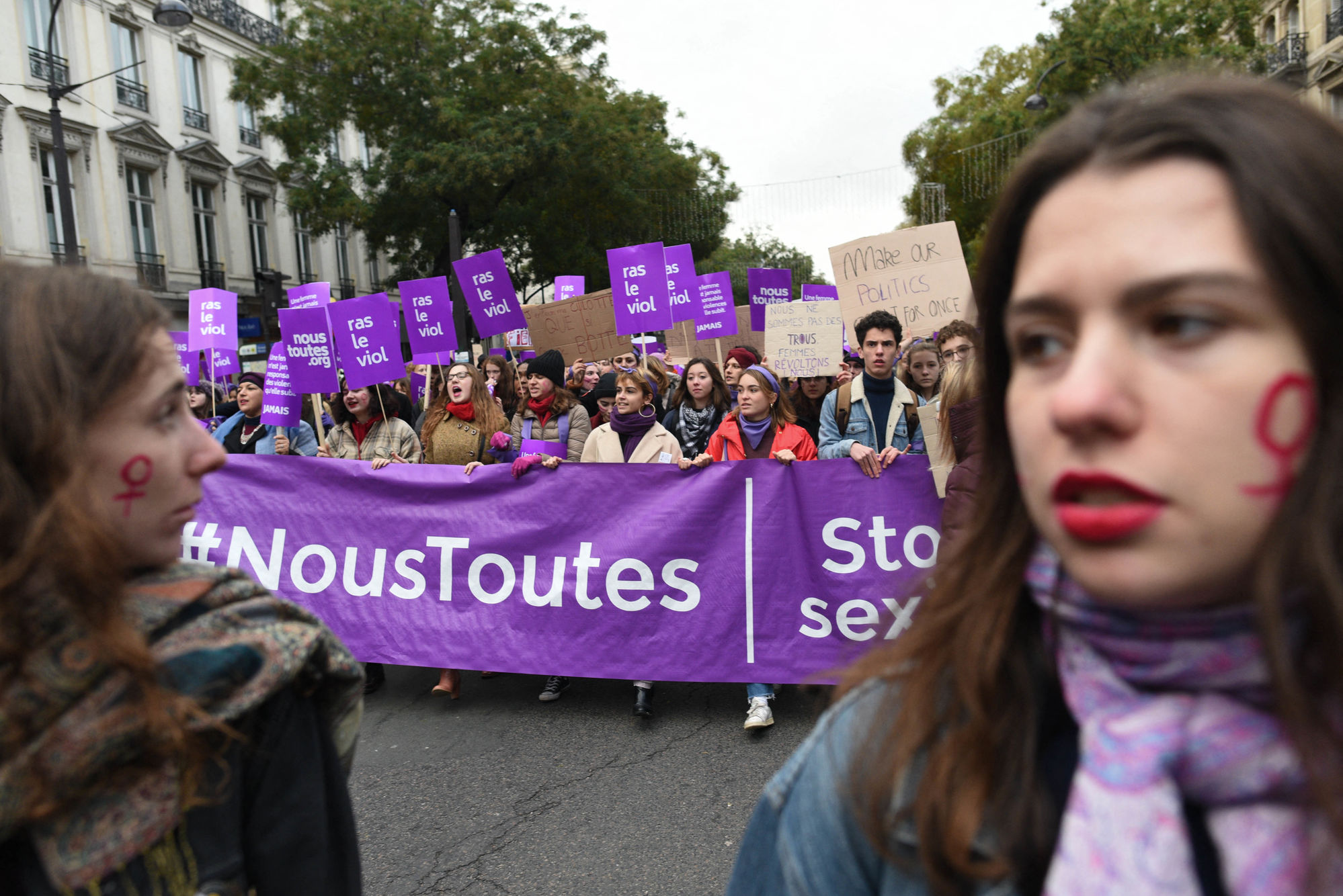 Manifestation Noustoutes Contres Violences Sexuelles à Paris Mehdi