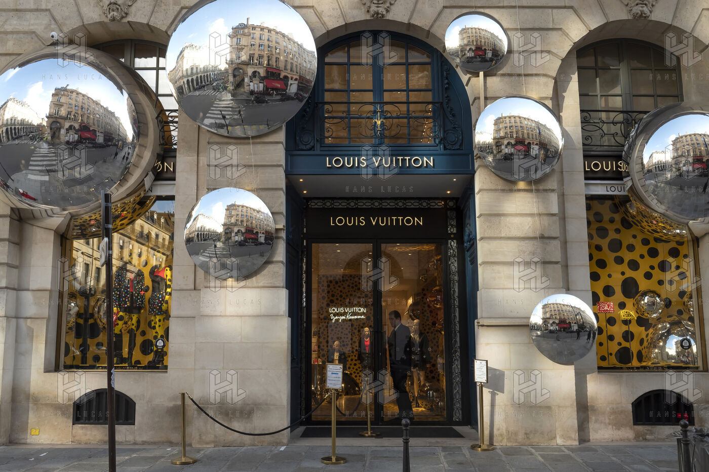 Yayoi KUSAMA, nouvelle collaboration avec Louis Vuitton (Nathalie